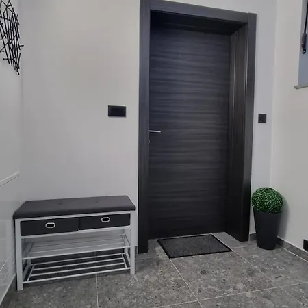 Pharos Apartment *